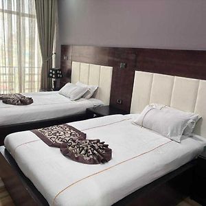 Standaard Kamer met Twee Aparte Bedden